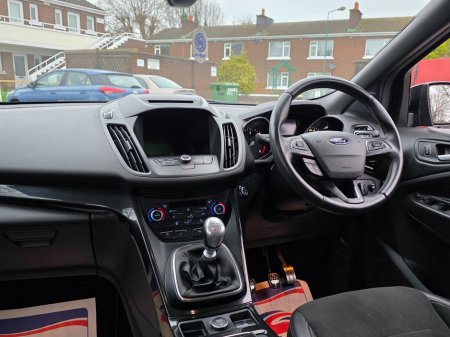 2017 Ford Kuga 1.5TDCi 120PS FWD ST-Line €17,999 thumbnail