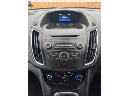 2016 Ford Grand C-Max 1.5 TDCI ZETEC 120 120PS 5DR €8,999 thumbnail