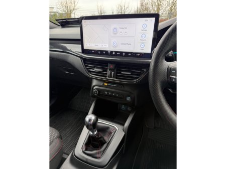 2022 Ford Focus - thumbnail 12