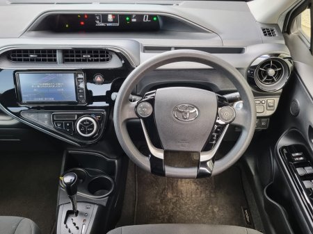 2018 Toyota Aqua - thumbnail 19