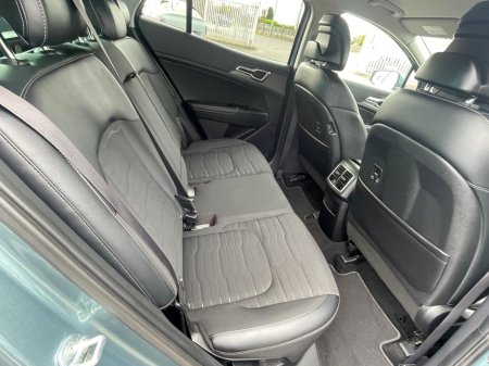 2022 Kia Sportage - thumbnail 6