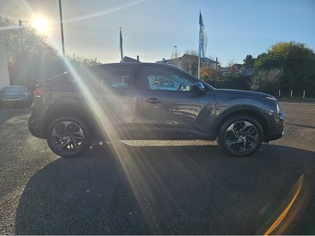 2024 Citroen C4 PLUS PURETECH 130 EU6.4 MY3 €28,950 thumbnail