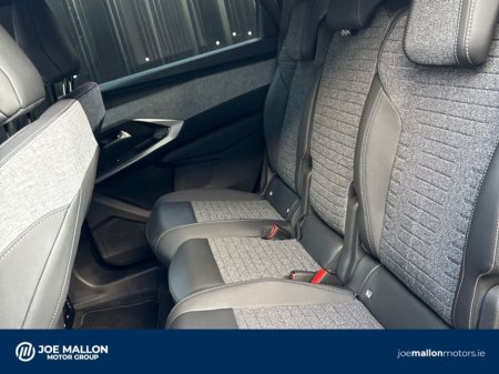 2026 Peugeot 5008 - thumbnail 10
