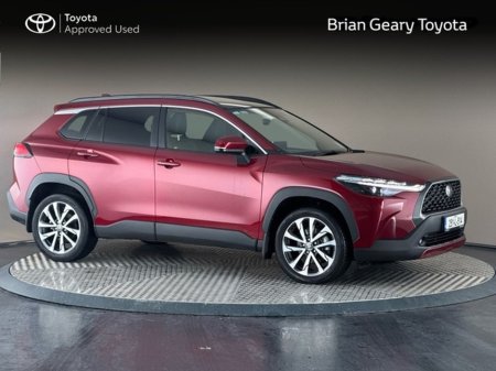 2025 Toyota Corolla Cross SOL Hybrid Top of the range