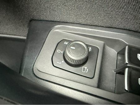 2022 Volkswagen T-Roc STYLE 2.0 150BHP AUTO * REAR VIEW CAMERA, PARKING SENSORS FRONT & REAR, APPLE CARPLAY//ANDROID AUTO, ADAPTIVE CRUISE CONTROL, ISOFIX CHILD SEAT ANCHOR, DUAL ZONE CLIMATE CONTROL, 2 YEAR NEW NCT * €30,950 thumbnail