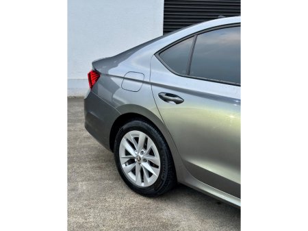 2024 Skoda Octavia OCTAVIA AMB 2.0TDI 115HP €30,995 thumbnail