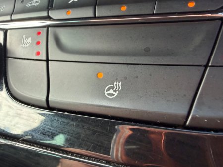 2015 Vauxhall Astra - thumbnail 16