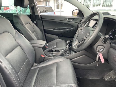 2018 Hyundai Tucson - thumbnail 19