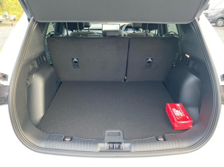 2026 Ford Kuga ST-Line X Edition 2.5 PHEV 243BHP thumbnail