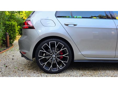 2014 Volkswagen Golf - thumbnail 12