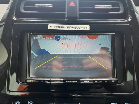 2022 Toyota Prius - thumbnail 17