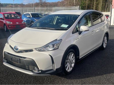 2015 Toyota Prius Alpha 2015-2 Toyota Prius Alpha €15,950