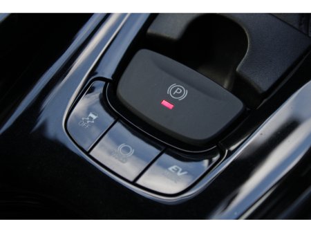 2017 Toyota C-HR - thumbnail 16