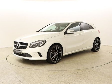 2015 Mercedes-Benz A Class - thumbnail 3