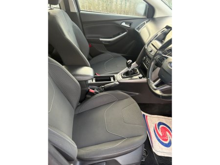 2017 Ford Focus 1.0 ECOBOOST ZETEC 125PS 5DR T €10,950 thumbnail