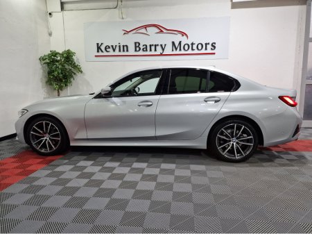 2019 BMW 3 Series 320D G20 SPORT AUTOMATIC **ORIGINAL IRISH CAR / LOW MILEAGE / 18" ALLOYS / APPLE CARPLAY / CRUISE CONTROL / FULL BLACK LEATHER / HEATED SEATS / SAT NAV / REVERSE CAMERA / FULL BMW SERVICE RECORD** €27,900 thumbnail