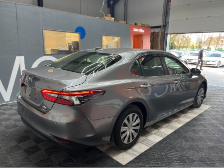 2022 Toyota Camry - view 2