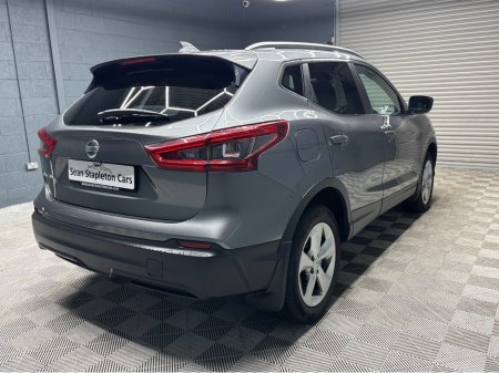 2018 Nissan Qashqai - thumbnail 11