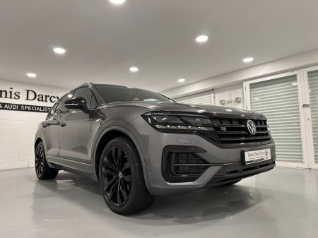 2023 Volkswagen Touareg - thumbnail 3