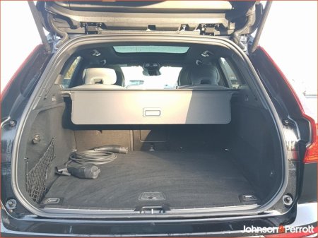 2023 Volvo XC60 - thumbnail 14