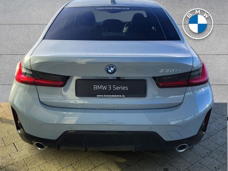 2026 BMW 3 Series - thumbnail 6
