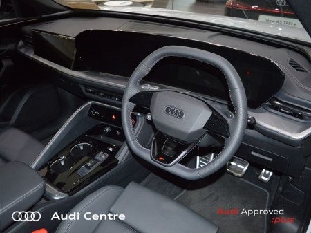 2026 Audi Q5 SUV S line e-hybrid quattro 220 kW S tronic €80,906 thumbnail