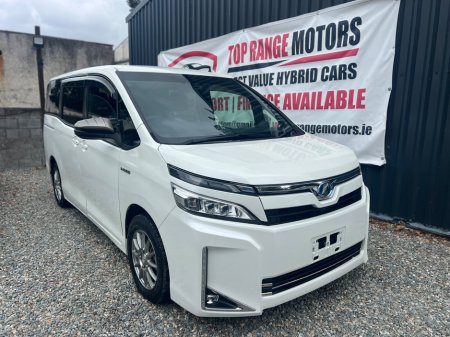 2018 Toyota Voxy  €22,499