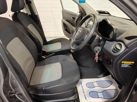 2010 Hyundai i10 - thumbnail 13