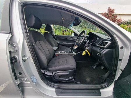 2018 Kia Optima 1.6 CRDI 135BHP ISG SALOON / TAX €200 REF: 182G2476 €14,950 thumbnail