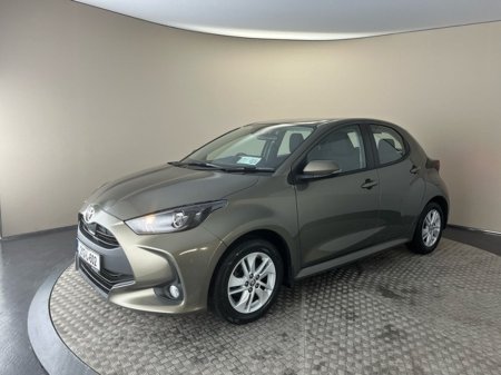 2021 Toyota Yaris - thumbnail 11