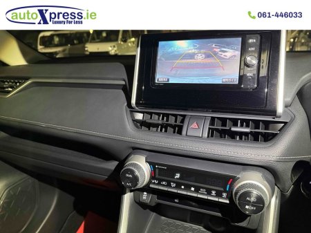 2023 Toyota Rav4 - thumbnail 2