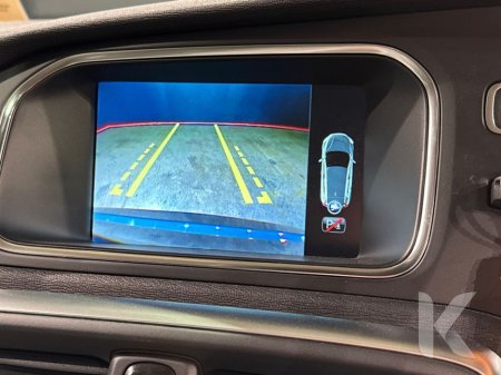 2017 Volvo V40 - thumbnail 16