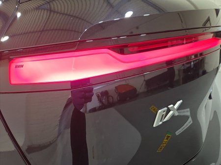 2025 BMW iX - thumbnail 20