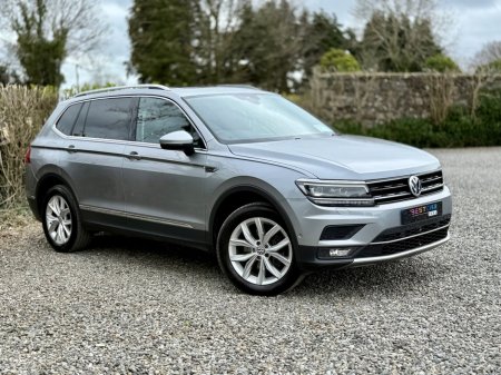 2020 Volkswagen Tiguan - thumbnail 1