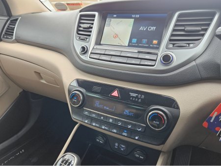 2018 Hyundai Tucson - thumbnail 9