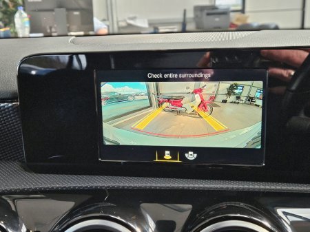 2019 Mercedes-Benz A Class - thumbnail 14