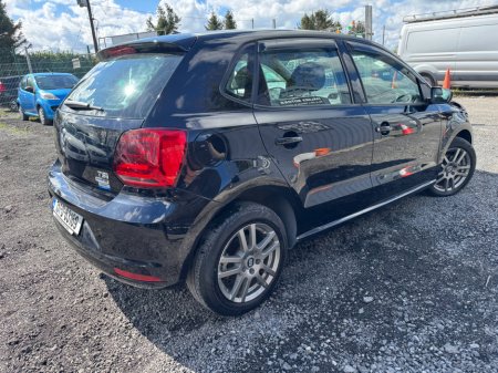 2015 Volkswagen Polo - thumbnail 4