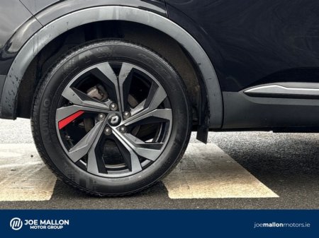 2022 Renault Arkana R.S. LINE E-TECH HYBRID 145 AUTO €26,950 thumbnail