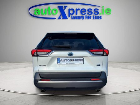 2020 Toyota Rav4 - thumbnail 4