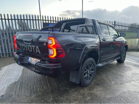 2023 Toyota Hilux GR Sport 2.4 Automatic double cab €41,995 thumbnail