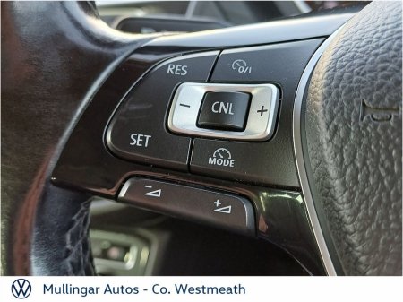 2017 Volkswagen Tiguan - thumbnail 21