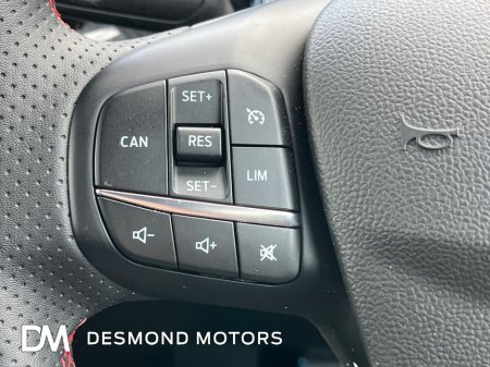 2025 Ford Focus ST-LINE X MHEV €29,990 thumbnail