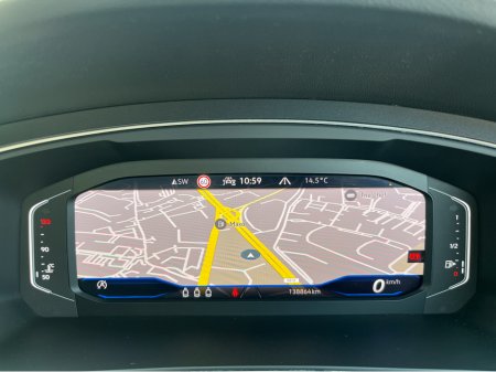 2021 Volkswagen Tiguan - thumbnail 24