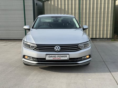 2015 Volkswagen Passat - thumbnail 2