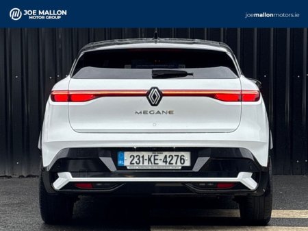 2023 Renault Megane E-Tech EV60 220hp Techno €24,950 thumbnail