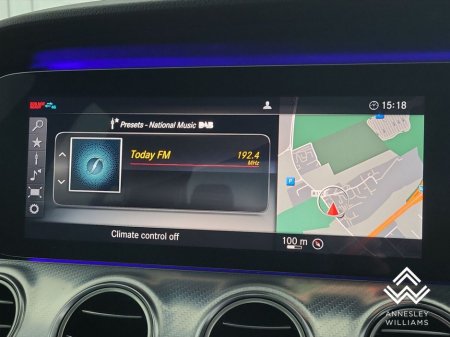 2019 Mercedes-Benz E Class - thumbnail 18