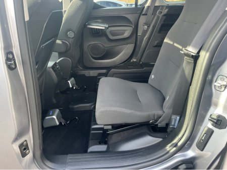 2024 Peugeot Rifter New Model Wheelchair Accessible Low Kms €26,950 thumbnail