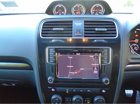 2017 Volkswagen Scirocco - thumbnail 25