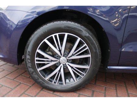 2016 Volkswagen Polo 1.0TSI ALL STAR EDITION 5DR HATCHBACK AUTOMATIC // STUNNING CAR WITH ONLY 65, 000 KMS // BUY WITH CONFIDENCE AA AND SIMI APPROVED DEALER 2025 // FINANCE ARRANGED // ALL TRADE INS WELCOME // €13,950 thumbnail