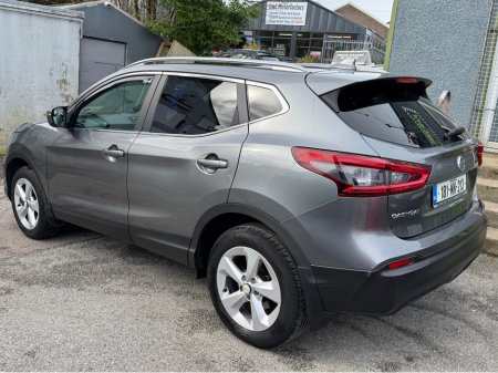 2018 Nissan Qashqai - thumbnail 5